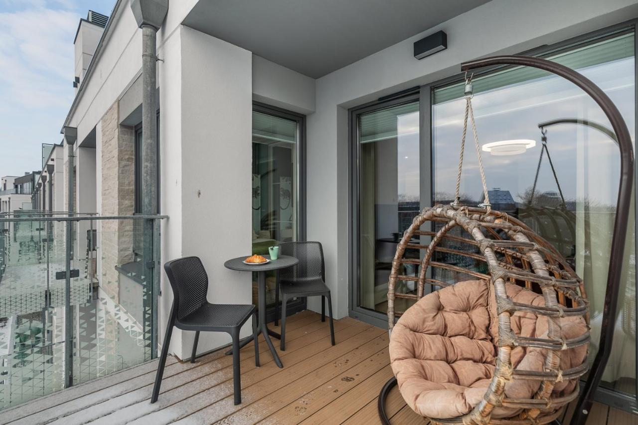 Luxurious Apartment Nadmorskie Tarasy Kolobrzeg By Renters Prestige Exterior photo