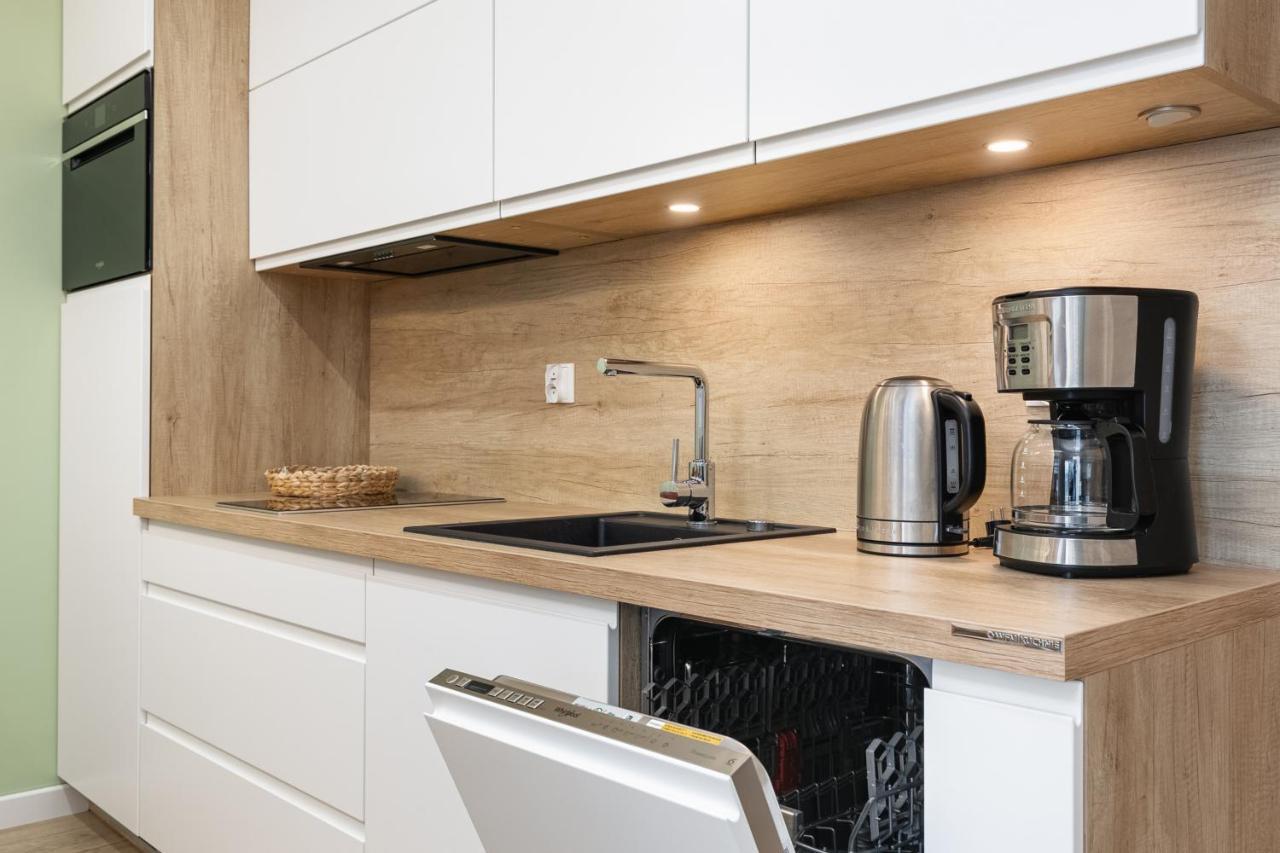 Luxurious Apartment Nadmorskie Tarasy Kolobrzeg By Renters Prestige Exterior photo