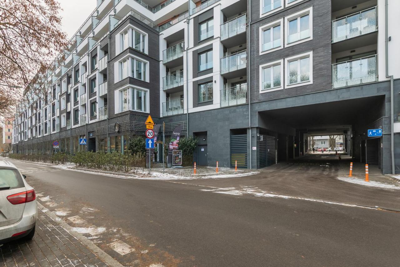 Luxurious Apartment Nadmorskie Tarasy Kolobrzeg By Renters Prestige Exterior photo